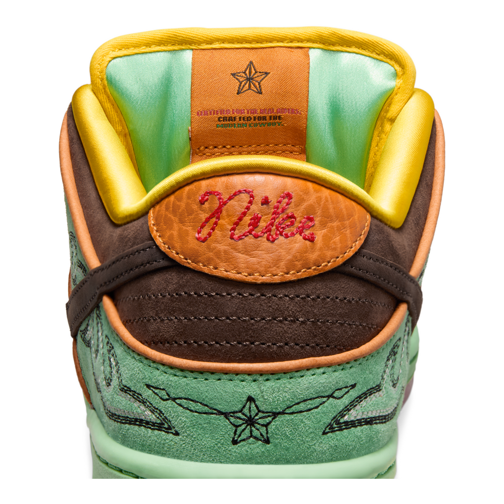 Nike SB Dunk Low Rodeo Turmalin