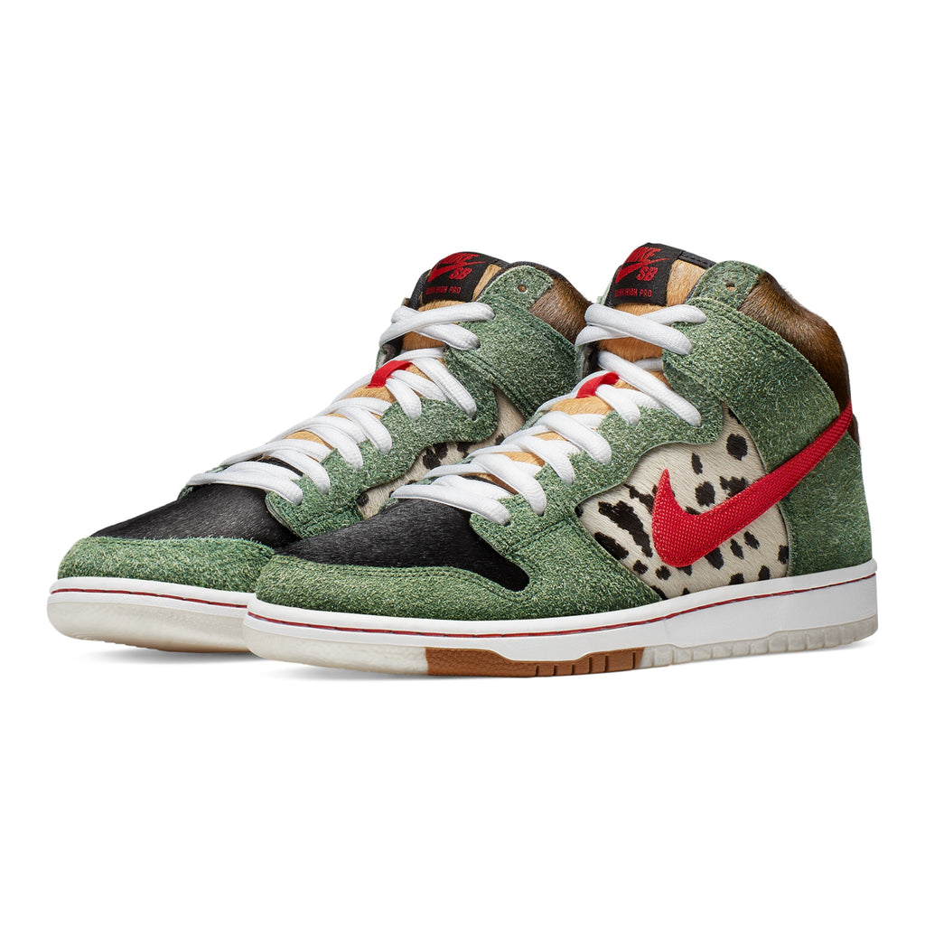 Nike SB Dunk High Dog Walker