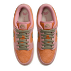 Nike SB Dunk Low Red Stardust