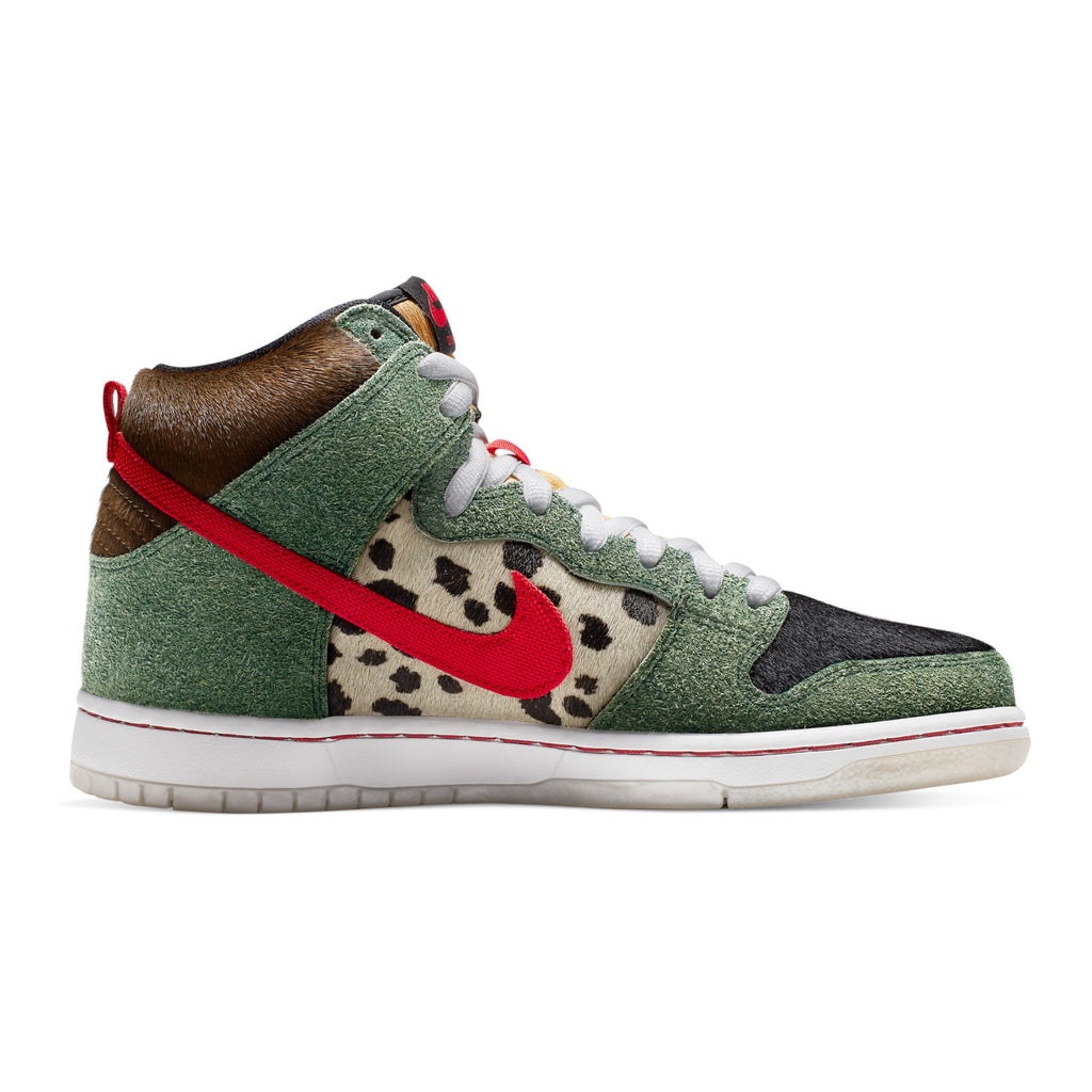 Nike SB Dunk High Dog Walker