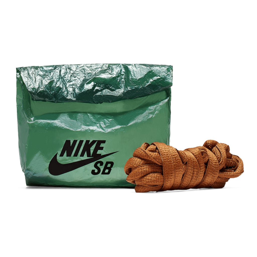 Nike SB Dunk High Dog Walker