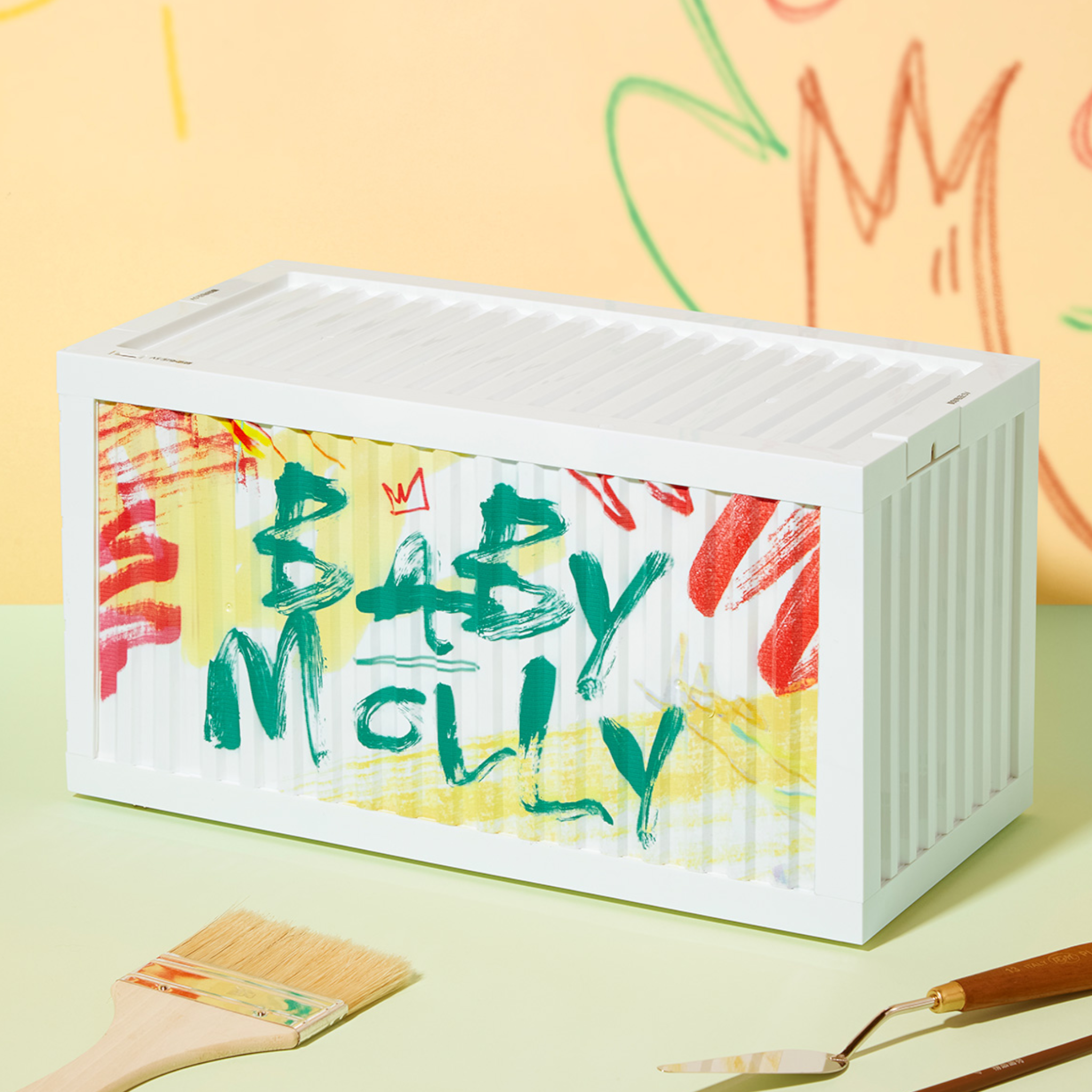 POP MART LED-Leuchtdisplay-Behälter – Baby Molly als ich drei war